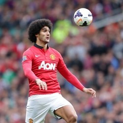 Fellaini Bawa Warna Berbeda di Lini Tengah MU