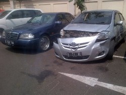 Tabrak Tiga Mobil dan Tewaskan Dua Orang di Senayan, Siapa David?