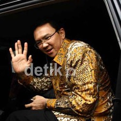 Pemprov DKI Minta Biaya Masuk Bus Umum Dibebaskan