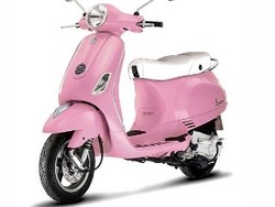 Vespa Siapkan Warna Pink dan Kejutan untuk Indonesia