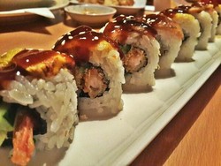 Crunchy Roll Sushi