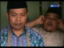 Tukang Ojek Naik Haji