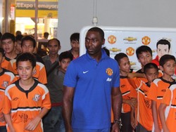 Andy Cole Merumput di Booth Chevrolet