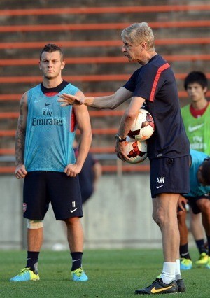 Wenger Akan Istirahatkan Wilshere