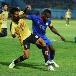 Tekuk Mitra Kukar 4-1, Arema Pimpin Grup B