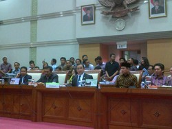 Hebohnya Pelantikan Ruhut Sitompul Jadi Ketua Komisi III DPR