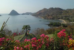 Pemandangan Spektakuler dari Labuan Bajo ke Bajawa
