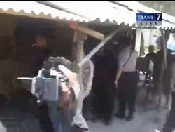 Preman Meresahkan Dirazia