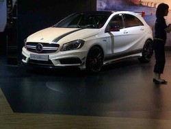 Orang Kaya Rela Menunggu 6 Bulan Untuk Mobil Ini