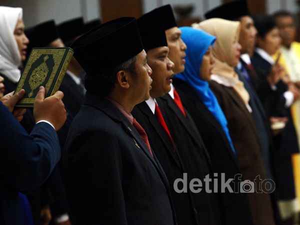 25 Anggota KPU Dilantik