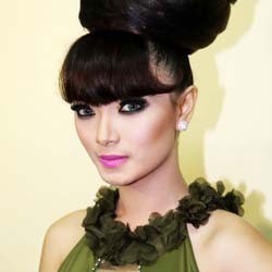 Produser Bantah Anak Emaskan Zaskia Gotik