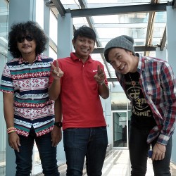 Ikut Mission X, Trio Bajaj Rela Tidur di Tenda