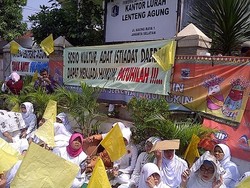 Lurah Susan Didemo Lagi, Ahok: Jika Karena Beda Keyakinan, Demo Saya Juga