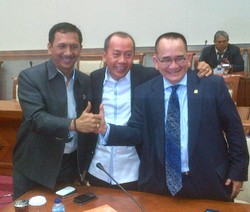 Rahasia Ruhut Tetap Tertawa Saat Diserang Trio SBY Cs