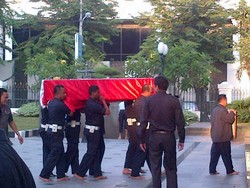 Tiba di MA, Jenazah Hakim Agung Rifyal Kabah Langsung Disalatkan