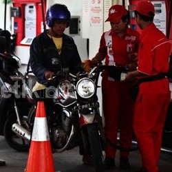 Beli BBM Subsidi Bakal Dilarang Pakai Uang Tunai, Bagaimana Warga Daerah Terpencil?