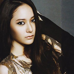 Krystal f(x) Lebih Berani Jika Bersama Jessica SNSD