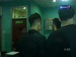 Biaya Pengobatan Dul Dibantu Saweran Artis