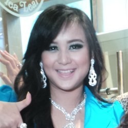 Juwita Bahar Senang Lagu Buka Dikit Joss Jadi Berkah Trio Macan