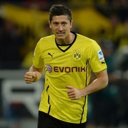 Januari, Lewandowski Akan Teken Prakontrak dengan Bayern