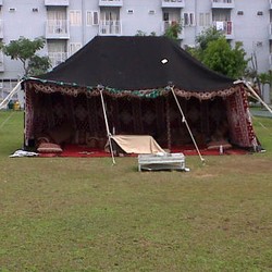 Tenda Kecil di Tengah Wisma Atlet, Markas Tim Arab