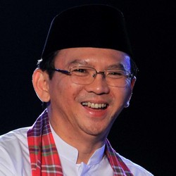  Ahok Persilakan Camat Pulogadung Kasih Uang Kerahiman Warga Ria Rio