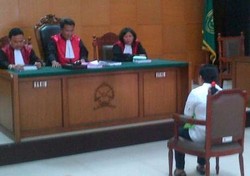 Ini Pertimbangan Hakim Vonis 14 Tahun Penjara Untuk Tini