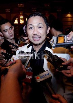 Mengaku Baru Terima Surat Panggilan, Anis Matta Telat ke Sidang Fathanah