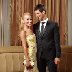 Djokovic Bertunangan dengan Jelena Ristic
