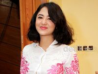 Gaya Rambut Baru Dewi Persik