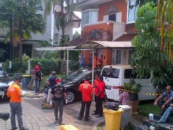 Bagaimana Pelempar Granat Tembus Penjagaan Ketat di Rumah Mewah Winson?