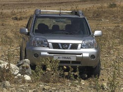 908.900 Nissan Ditarik