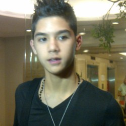 Al Siap Jadi Kakak bagi 14 Anak Yatim Korban Kecelakaan Dul