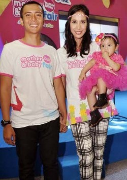 Suami Minta 17 Anak dari Fanny Fabriana