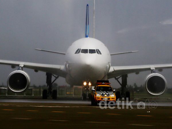 Airbus ke-17 Garuda Mendarat di Cengkareng