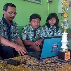 Mega Sosok yang Menyenangkan dan Berprestasi di Bangku Sekolah
