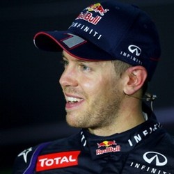 Vettel Tak Pusingkan Cibiran Penonton