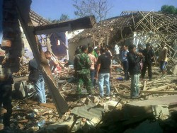 Ledakan di Bondowoso, Diduga Ada Korban Tertimbun Reruntuhan Rumah