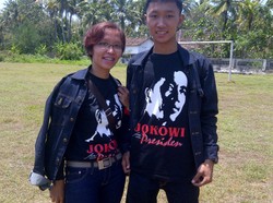 Kaos Jokowi for Presiden Ramaikan Acara Tanam Kedelai di Bantul