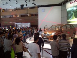 MPV Murah Honda Curi Perhatian Pengunjung