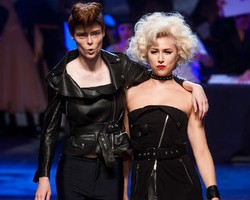 Pekan Mode Paris: Gaya Rock n Roll dari Koleksi Jean Paul Gaultier