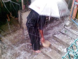 Pertama Kali, Hujan Es Landa Kabupaten Pidie Aceh