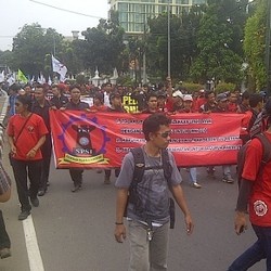 Pengusaha: Daripada Demo, Buruh Lebih Baik Kerja