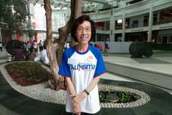 Dari Menulis Artikel, dr Melly Aktif Bantu Anak-anak dengan Autisme