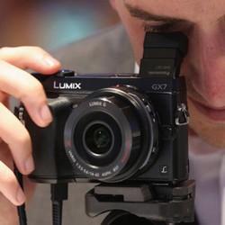 Panasonic Siap Lahirkan Kamera ILC Terkecil di Dunia