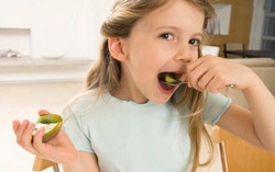 Makan Satu Buah Kiwi Sehari Bisa Cegah Flu dan Batuk pada Anak