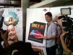 Christian Sugiono Terkagum-kagum dengan Singapura