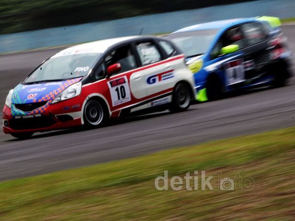 Hari Tercepat di Indonesian Series of Motorsport