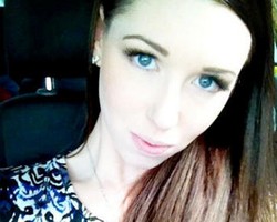 Ibu Muda Ini Nabung Agar di Masa Depan Anaknya Bisa Operasi Plastik