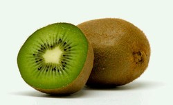 Konsumsi Kiwi dan Strawberry di Pagi Hari Bisa Penuhi Asupan Vitamin C dan Serat